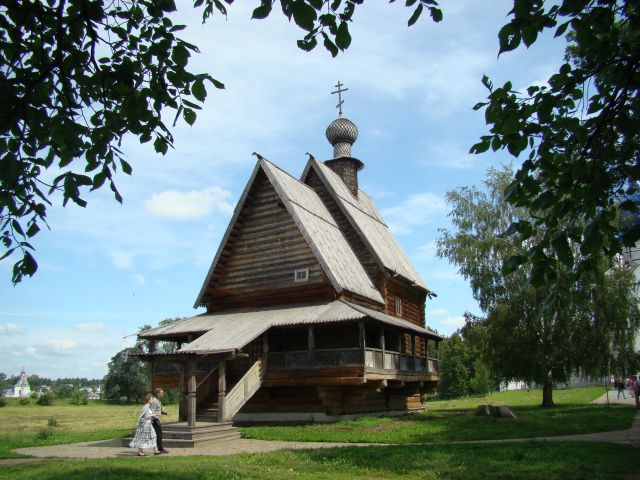 Музей деревянного зодчества в Суздале.